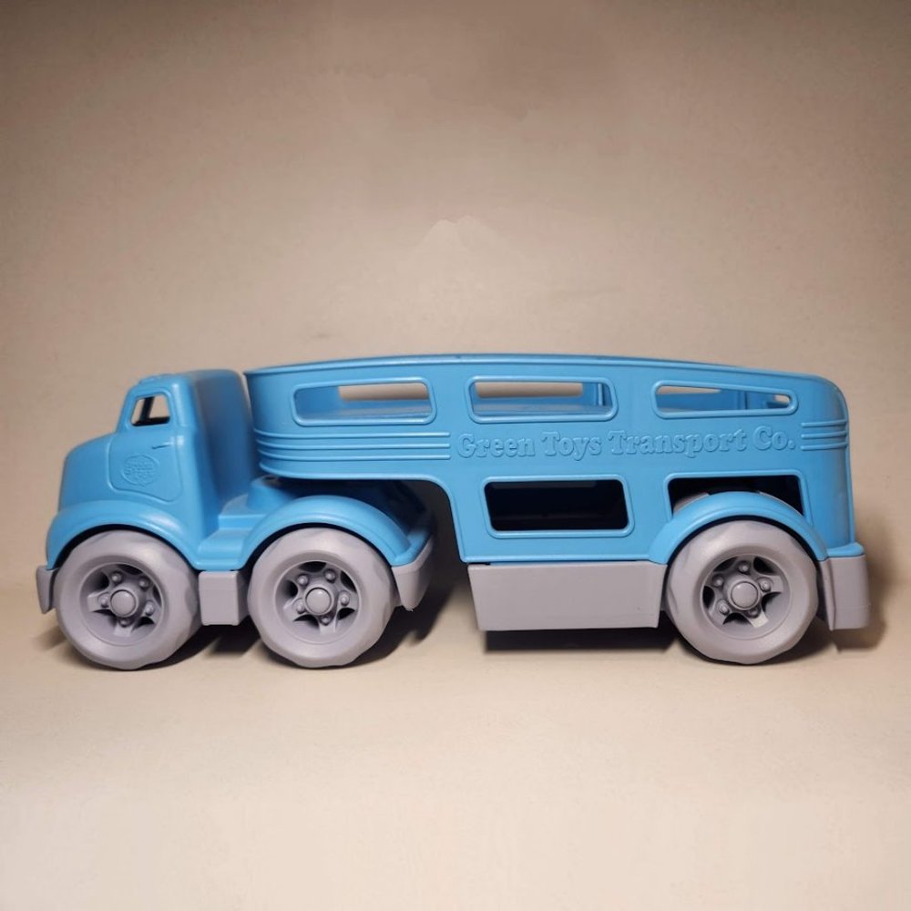 GREEN TOYS Blue Car Transporter Carrier 100% Recycled Plastic Pretend Preschool